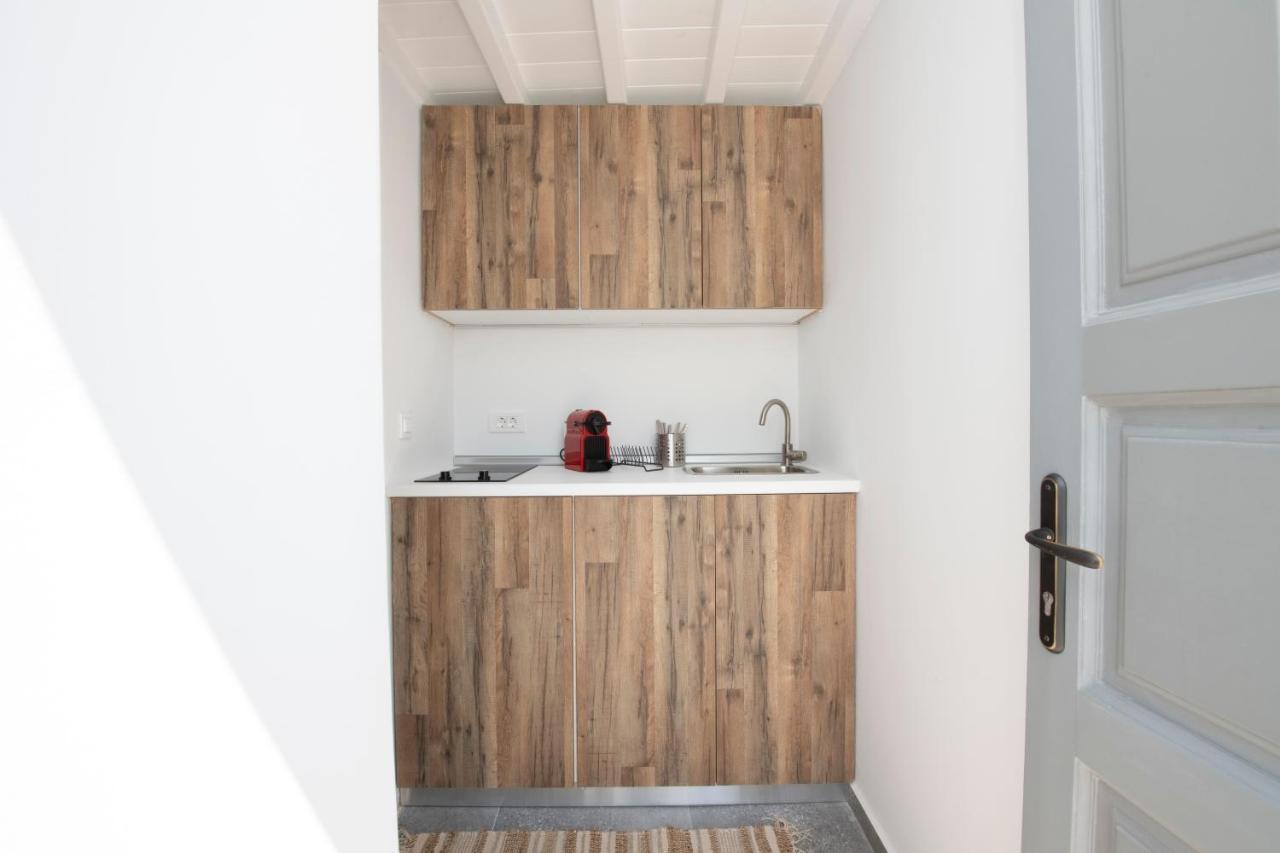 Avli Suites Mykonos Town ภายนอก รูปภาพ