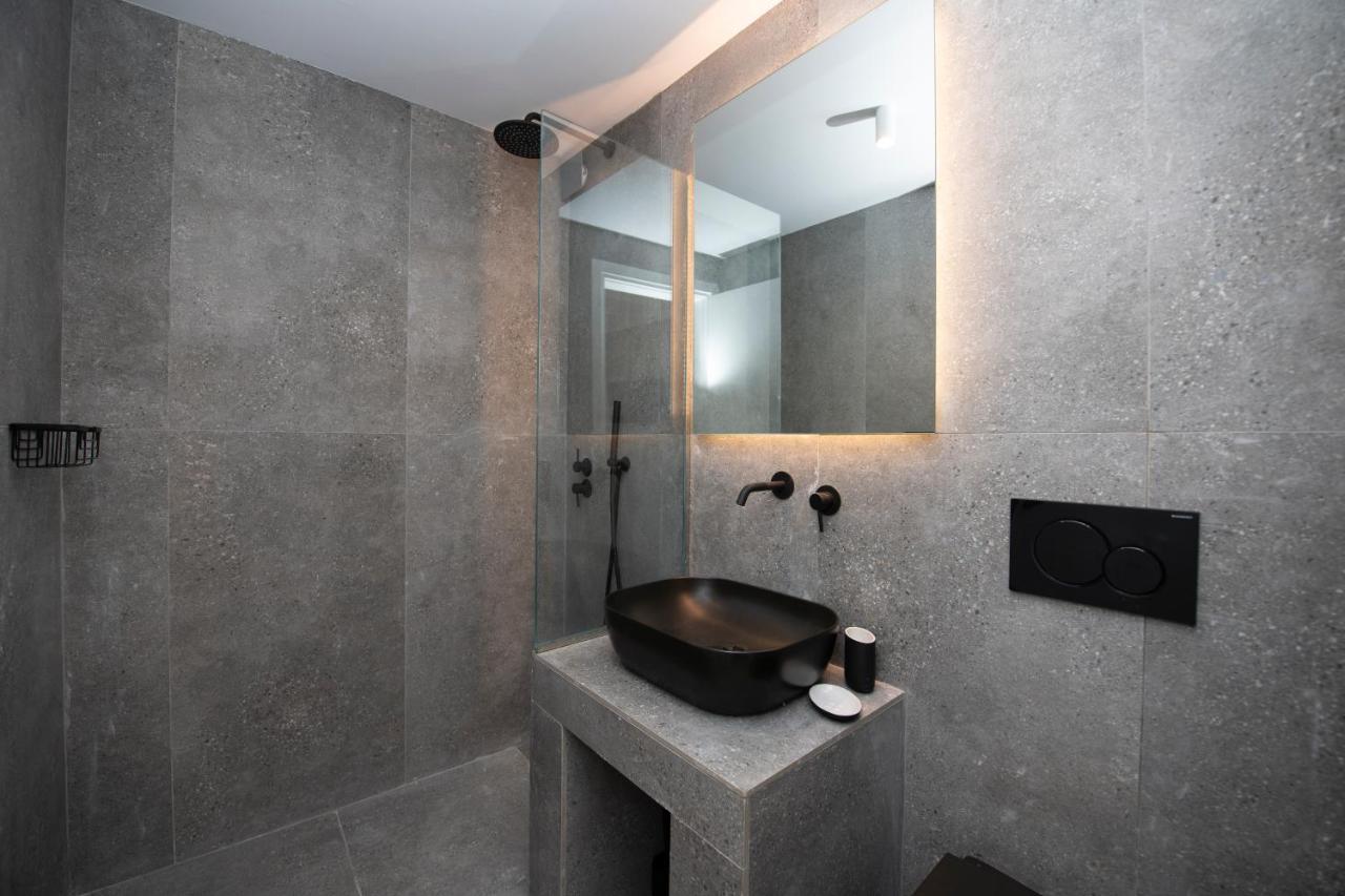 Avli Suites Mykonos Town ภายนอก รูปภาพ